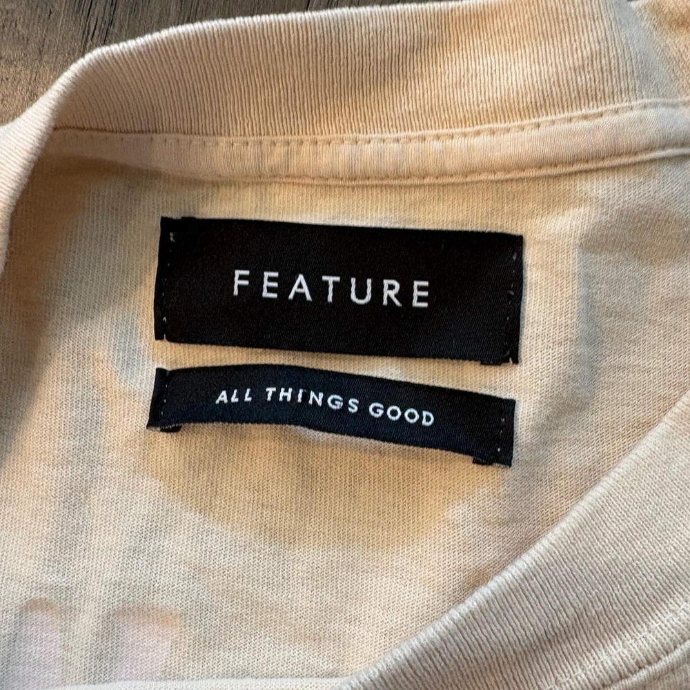 Feature EVERY DAY TEE - ALMOND OIL Earth Day T-Shirt - Cream - Picture 3 of 5